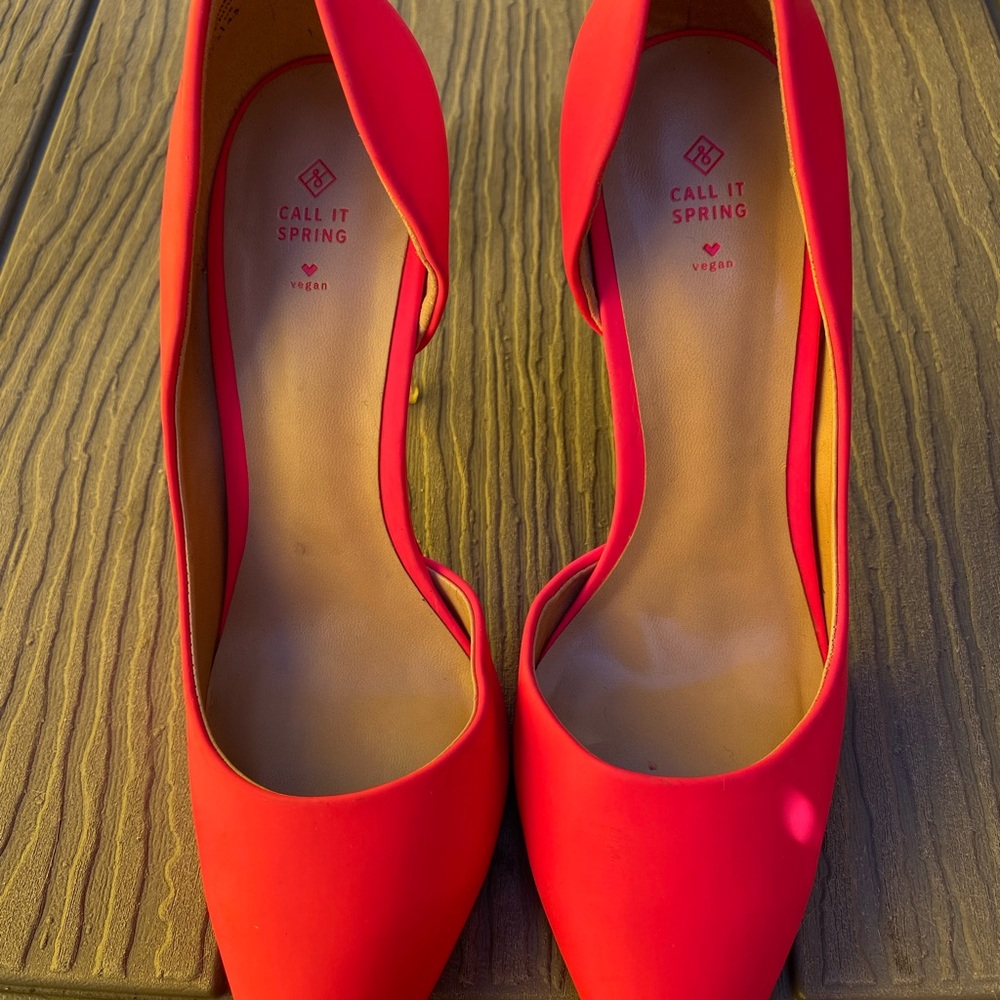 High Heels, Call it Spring,  Size 7, Hot pink.